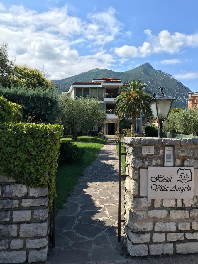Albergo Villa Angela Toscolano Maderno Bagian luar foto