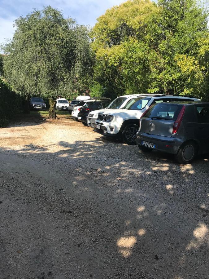 Albergo Villa Angela Toscolano Maderno Bagian luar foto