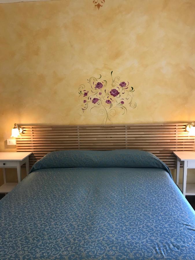 Albergo Villa Angela Toscolano Maderno Bagian luar foto
